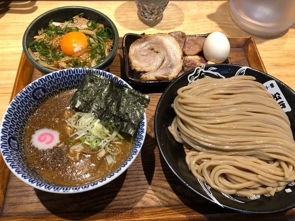 「つけ麺並 特選全部トッピング」@中華蕎麦 とみ田の写真