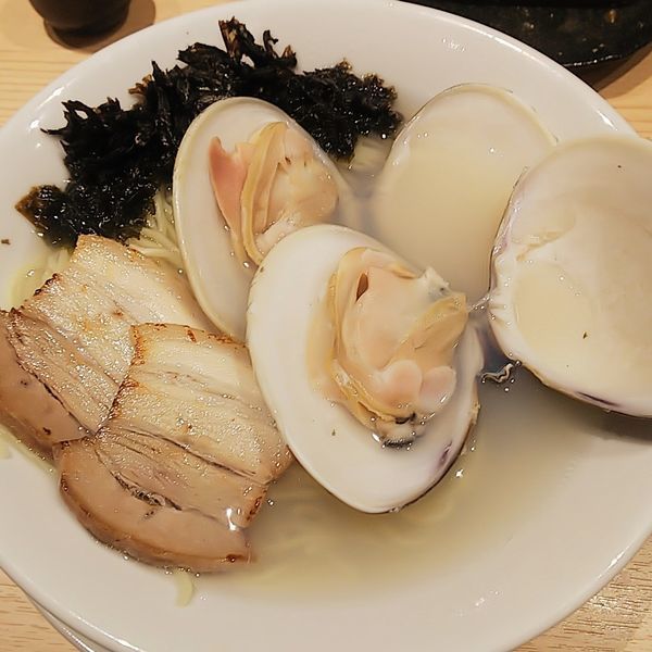 「【限定】蛤の潮らーめん」@鯛塩そば灯花 本店の写真