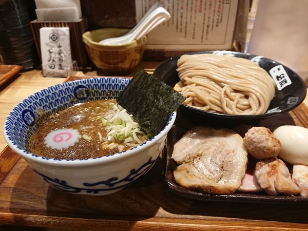 「つけめん＋特選全部トッピング」@中華蕎麦 とみ田の写真