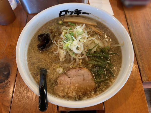「醤油ラーメン」@ロッキー 大網店の写真
