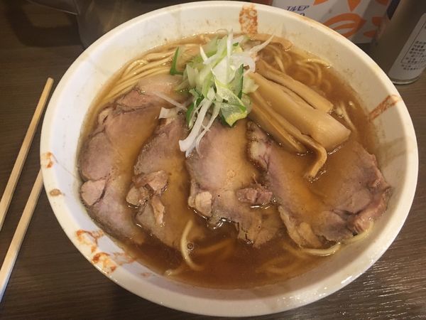 「チャーシューメン中盛」@荻窪らーめん 栄龍軒の写真