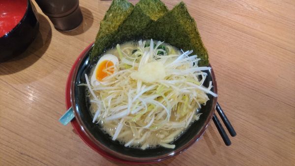 「ネギラーメン」@横浜家系ラーメン 大森家の写真