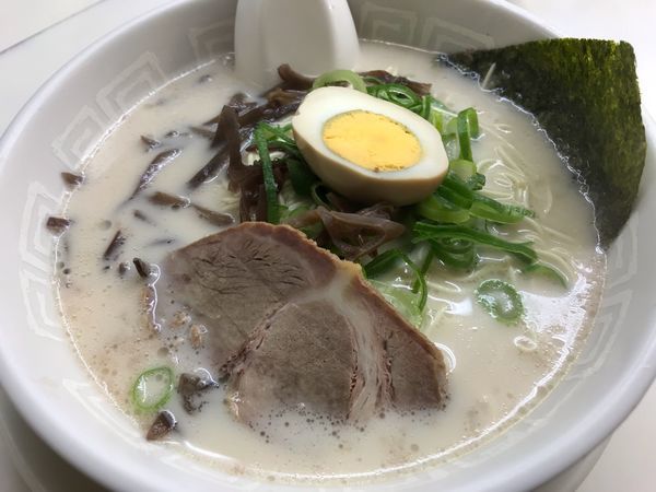 「ラーメン  500円」@博多天神 渋谷南口店の写真