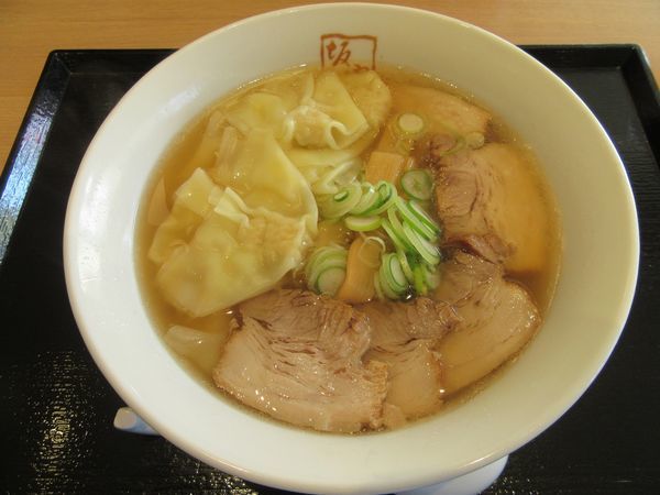 「ワンタンメン（８８０円）」@喜多方ラーメン坂内 取手店の写真