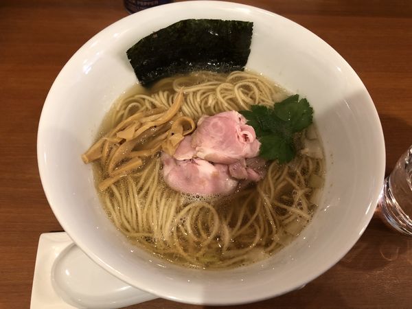 「【限定】淡麗煮干し蕎麦」@自家製手もみ麺 鈴ノ木の写真