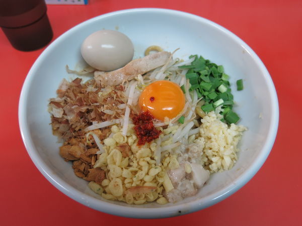 「まぜそば(小)麺少なめ：860円」@らー麺 ぶたのジョーの写真
