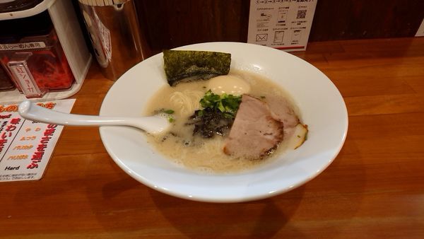 「味玉ラーメン」@麺道我飯の写真