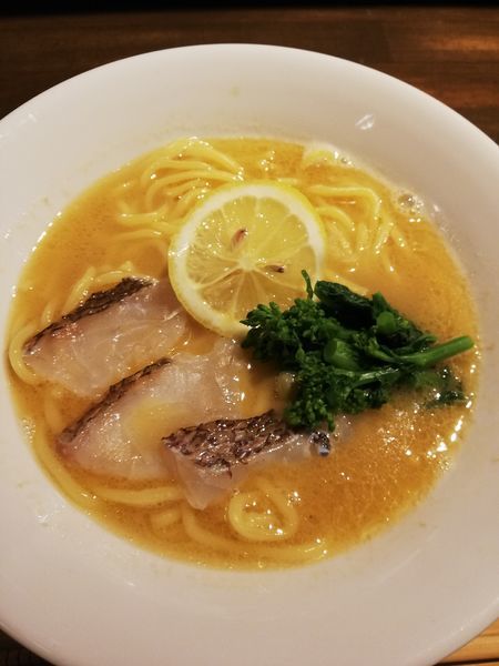 「真鯛らぁめん」@真鯛らぁめん まちかどの写真