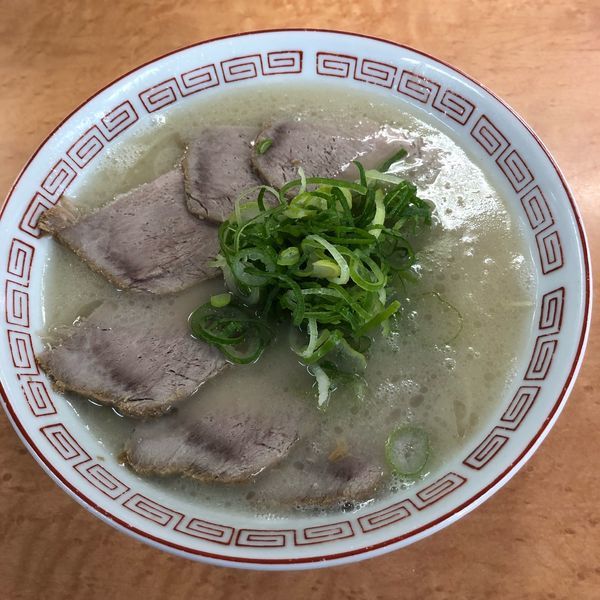「チャーシューメン➕替玉」@長浜ナンバーワン 祇園店の写真