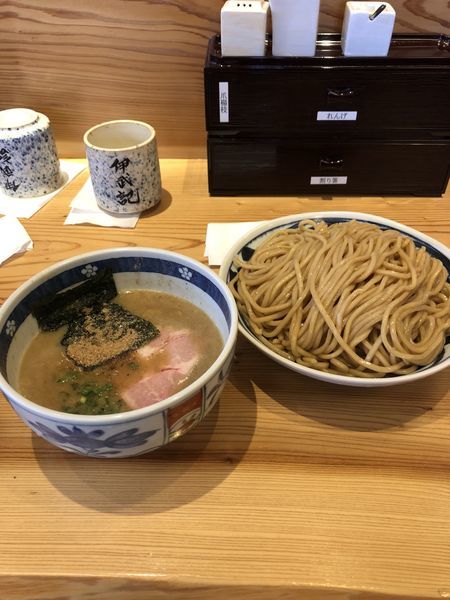 「肉つけ麺」@麺通 伊武記の写真