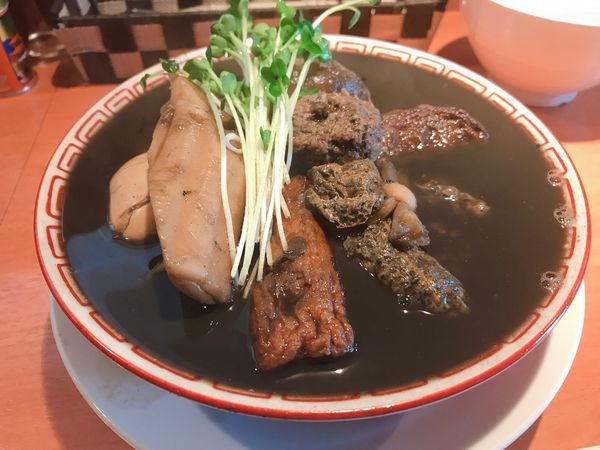 「イカスミラーメン&エビバターライスセット」@食堂酒場 Graciaの写真