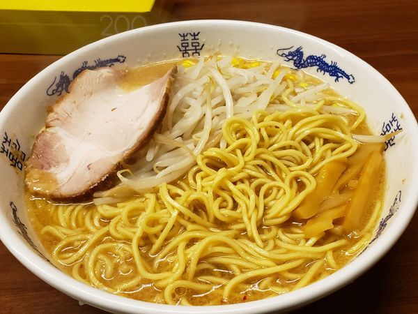「味噌ラーメン＋中盛」@ラーメン一番の写真