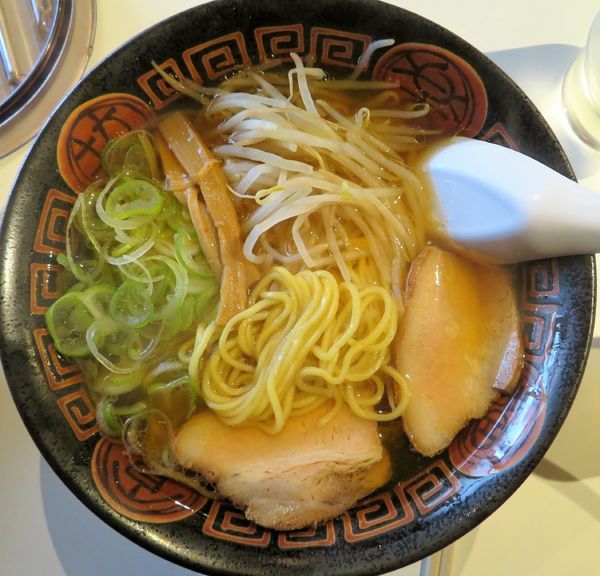 「牛骨ラーメン(700円)」@ダドガドの写真