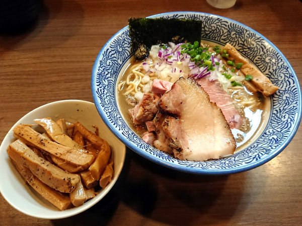 「極上濃厚煮干しそば＋メンマ」@煮干しつけ麺 宮元の写真