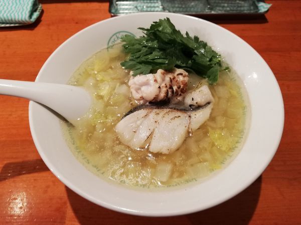 「鱈潮そば(白い恋人たちpart2)限定」@麺屋 六感堂 Rock'anDoの写真