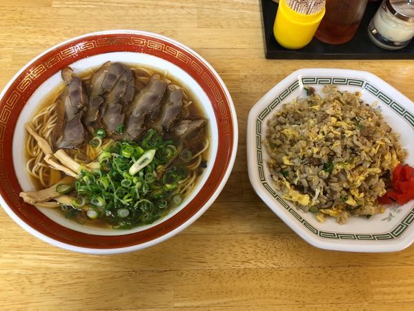 「しょうゆラーメン セット（¥930）」@ラーメン おっつぁんの写真