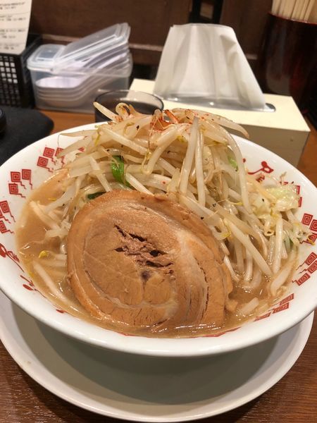 「豚野郎 野菜1.5倍」@野郎ラーメン 海浜幕張店の写真