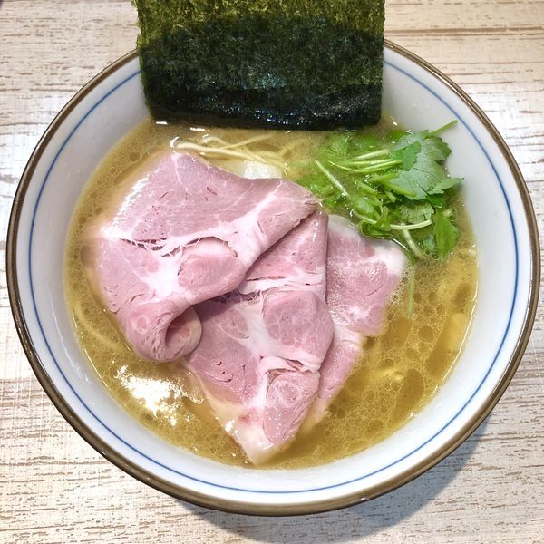 「【気まぐれ限定】地鶏と鰹の白湯￥900」@中華そば 四つ葉の写真