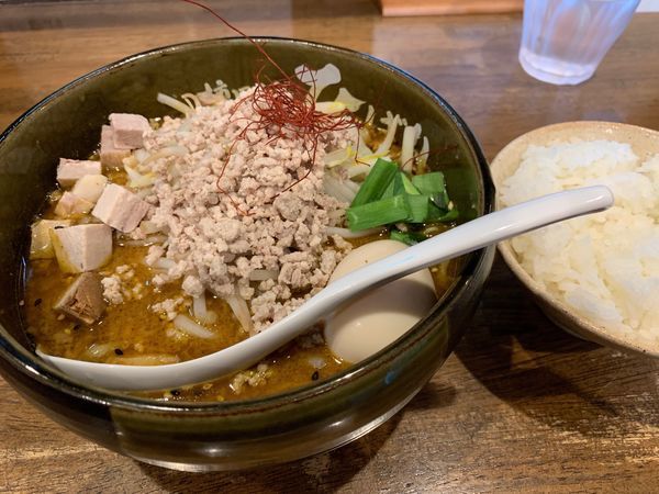 「ひばり味噌カレーらーめん」@味噌ラーメン専門店 柿田川 ひばりの写真