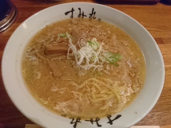 「味噌ラーメン」@すみれ 札幌すすきの店の写真