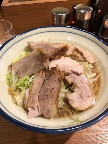 「醤油チャーシューとんこつ」@らーめん勇の写真