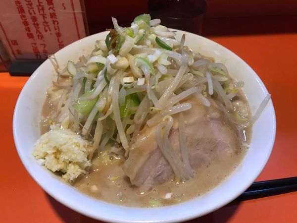 「らーめん 豚一切れ（全マシ）」@ちばからの写真