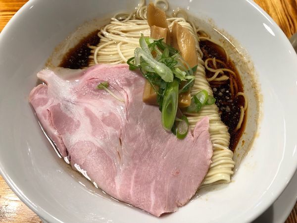 「油そば600円 瓶ビール600円」@柴崎亭 梅丘店の写真