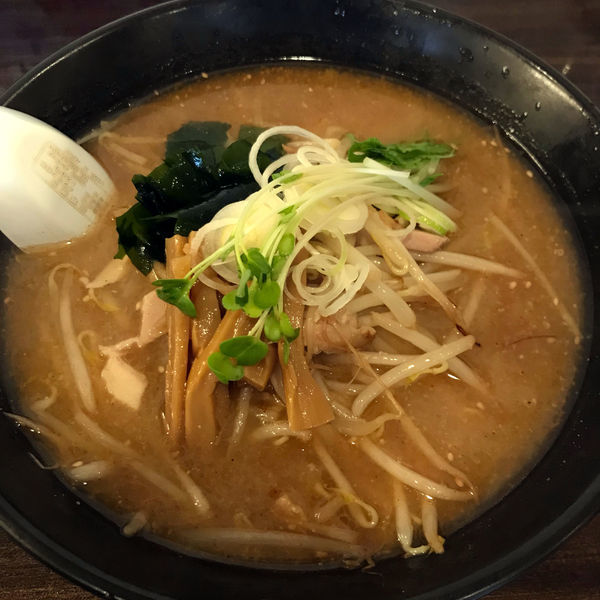 「味噌ラーメン　750円」@ラーメンわをんの写真