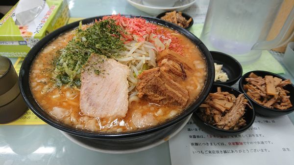 「濃厚海老ラーメン1040円+他」@ラーメン 富次郎 堀町店の写真