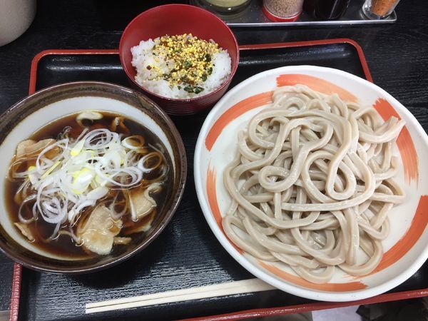 「肉汁うどん¥700+ふりかけご飯(クーポンで無料)」@小平 うどん 本店の写真