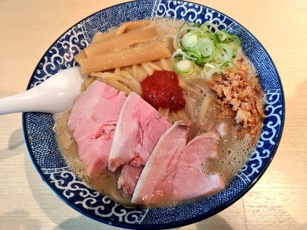 「期間限定 極太極濃鶏白湯らーめん」@らー麺 アオキジの写真