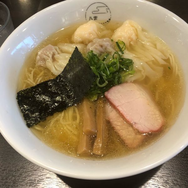 「特製ワンタン麺 白だし ハーフ」@八雲の写真