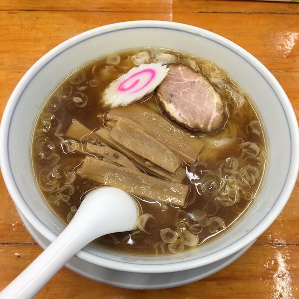 中華麺（麺少なめ、替わりにわんたん）