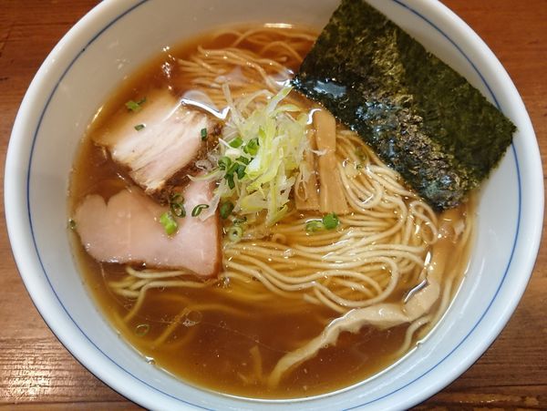 「醤油らーめん」@麺処 びぎ屋の写真