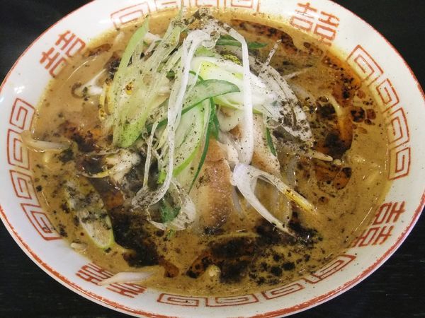 「赤味（850円）」@タンタン麺とからあげのジェイタンの写真
