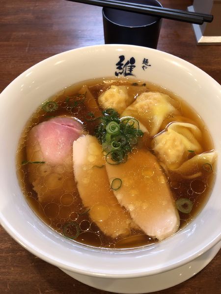 「特醤油らぁめん　1050円」@麺や維新の写真