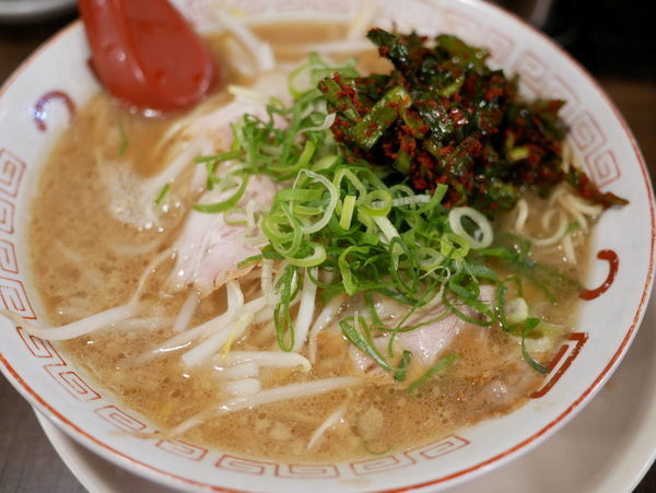 「らーめん 麺硬め」@らーめん2国 お初天神店の写真