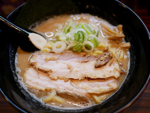 「ラーメン 太麺 大盛」@ラーメン長山の写真