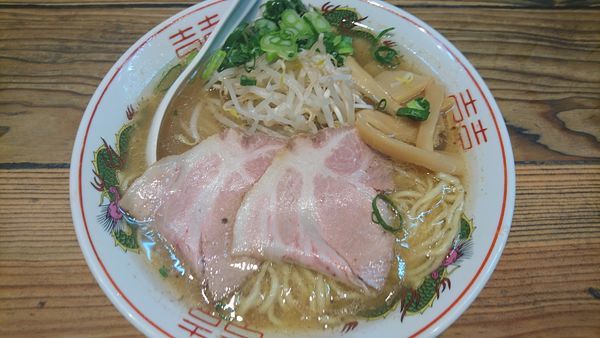 「鳥取牛骨」@ナベラボ 池袋〝牛骨ラーメン〟の写真
