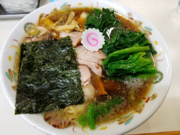 「青島ラーメン チャーシュー ほうれん草」@青島食堂 秋葉原店の写真