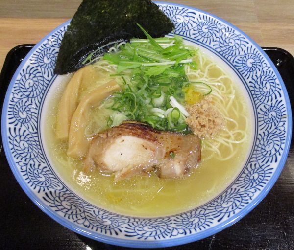 「あっさり鶏そば　750円」@鶏そば かぐら屋の写真