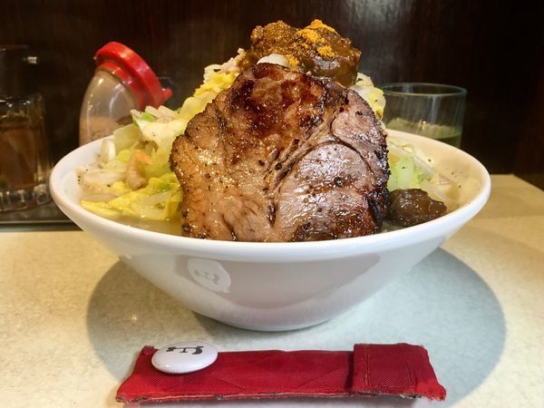 「玉カレーたんめん＋チャーシュー」@麺処 まるよし商店の写真