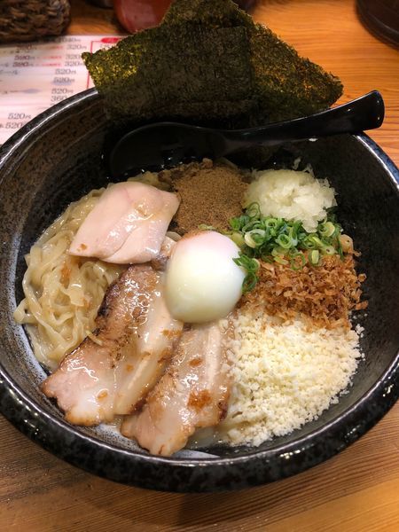 「濃厚白湯まぜそば 830円」@三代目麺処 「まるは」極 船橋店の写真