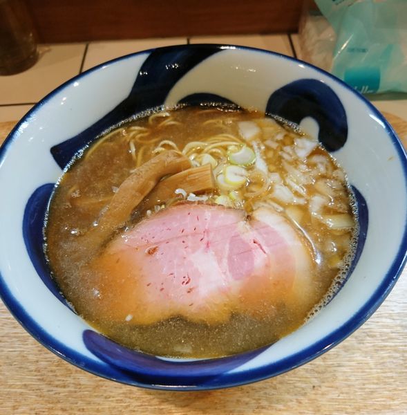 「煮干そば  チャーシュー丼小」@つけめん らーめん ブータンの写真