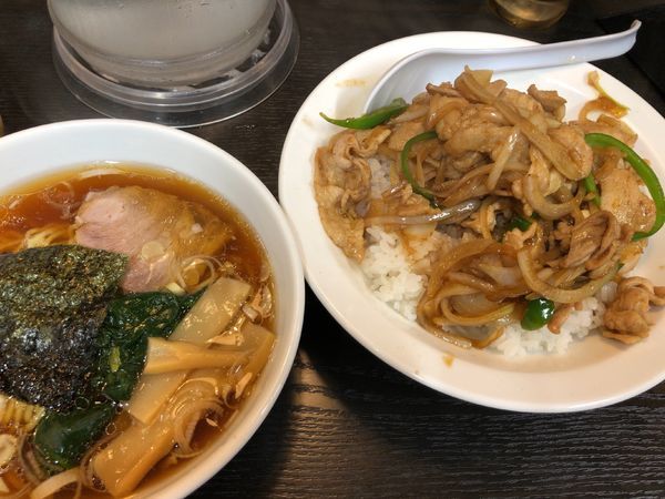 「Bセット(焼肉丼 + ミニラーメン)」@南京亭 瑞穂店の写真