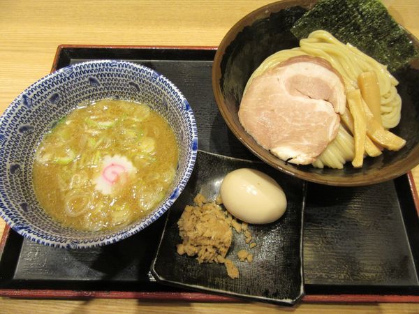 「得製つけ麺（８６０円）」@舎鈴 プレナ幕張店の写真