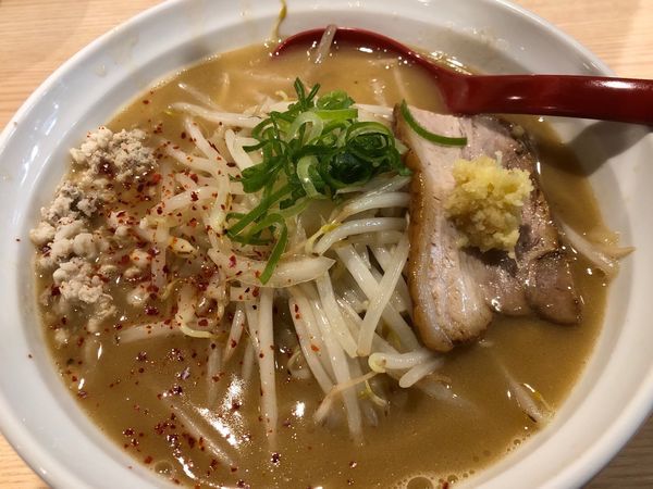 「【限定】鶏白湯焼き味噌ラーメン」@拉麺 大公 南太田本店の写真