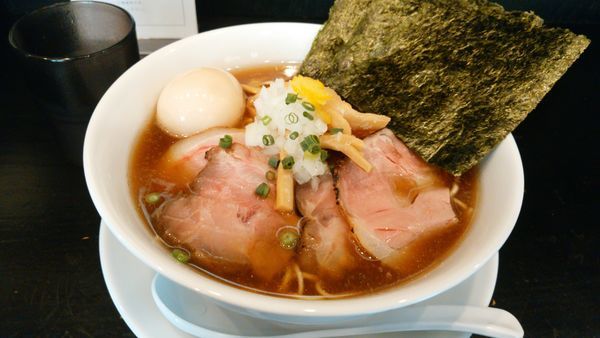 「特製中華そば」@麺屋 ちょこざいの写真