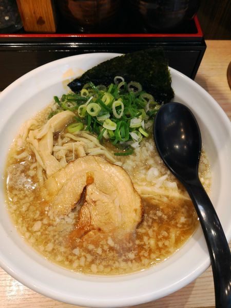 「背脂煮干しラーメン」@小杉らぁめん 夢番地の写真