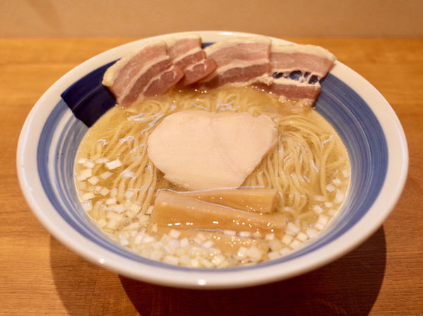 「中華そば 塩…700円」@ブーランジェリー ルージュ ロワイヤルの写真